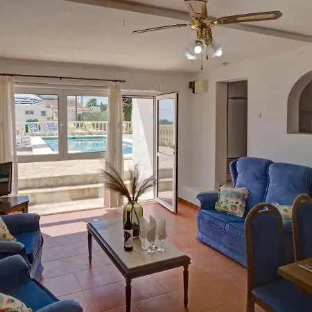 Holiday home La Repere By Interhome